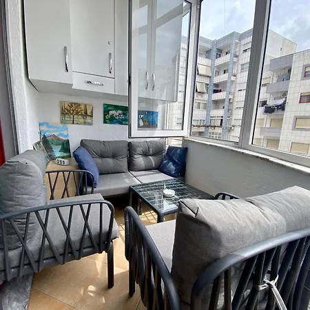 Appartement At An Artist's Place!