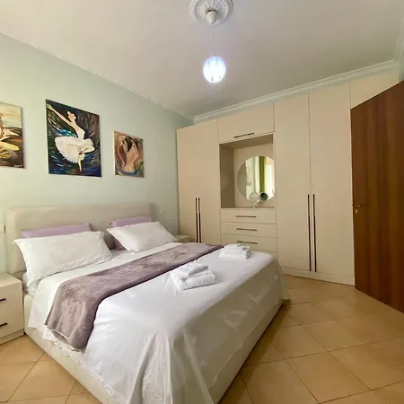 Appartamento At An Artist's Place! *